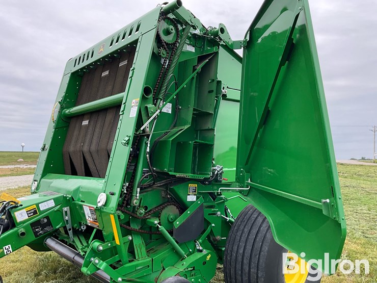 2021-john-deere-560r-image-10