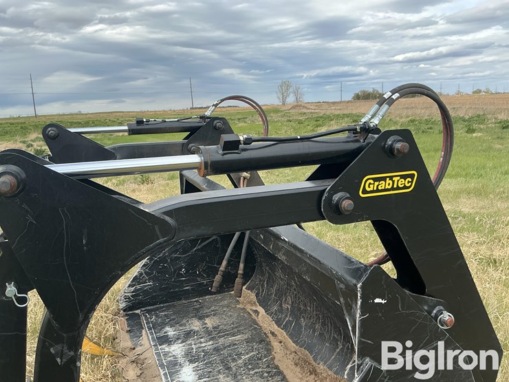 jcb-tm220-image-11