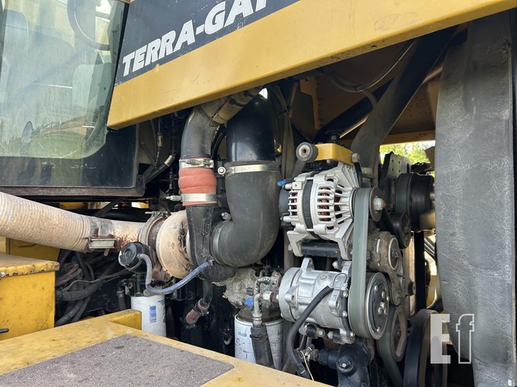 ag-chem-terra-gator-8244-image-81