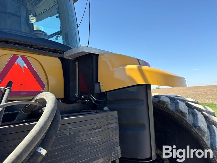 cat-challenger-mt855b-track-tractor-image-15