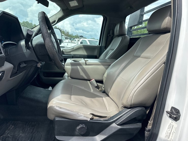 2018-ford-f550-image-5