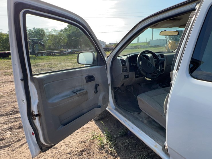 2007-chevrolet-colorado-image-16