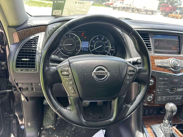 2019-nissan-armada-image-11
