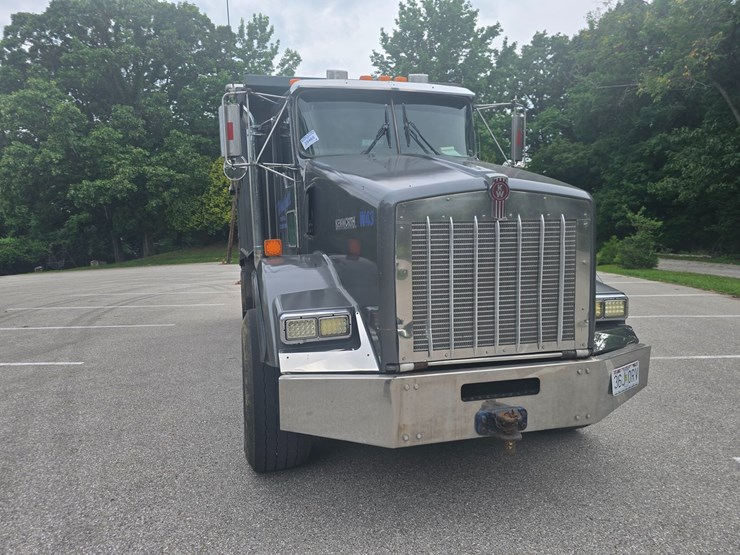2003-kenworth-t800-image-33