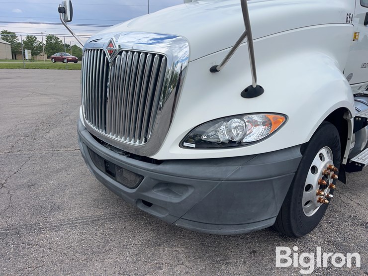 2016-international-prostar-image-18