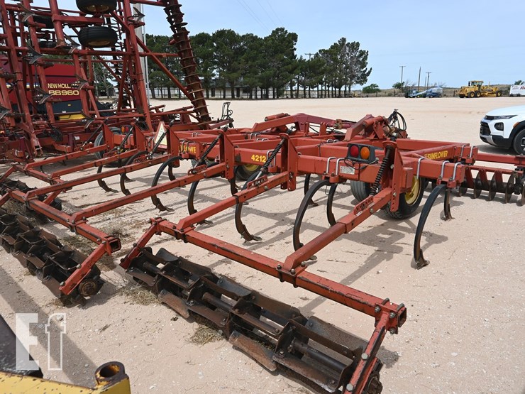 sunflower-plow-5022-image-3