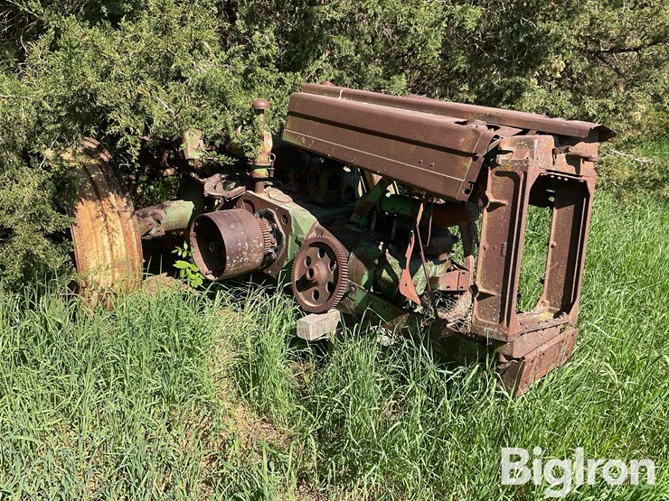 john-deere-g-image-3