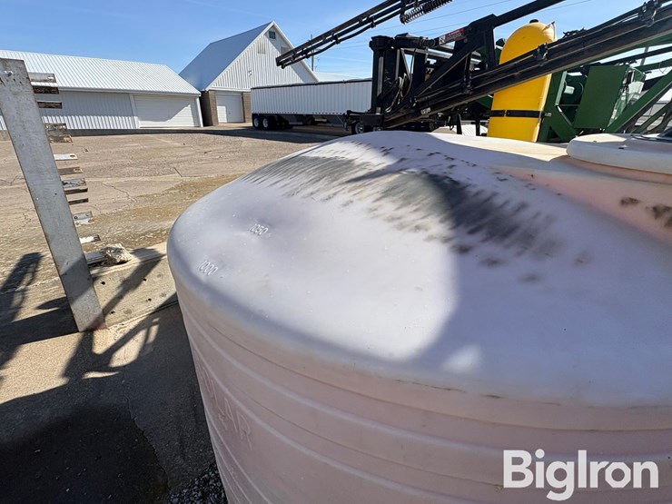 poly-tanks-&-pump-image-12