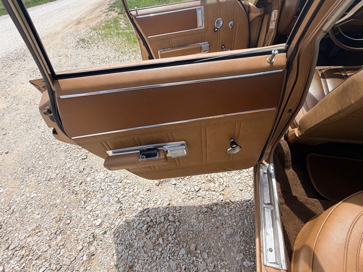 #24070-•-1969-plymouth-fury-image-47