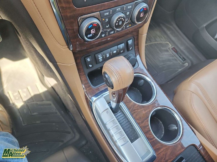 2017-buick-enclave-image-22