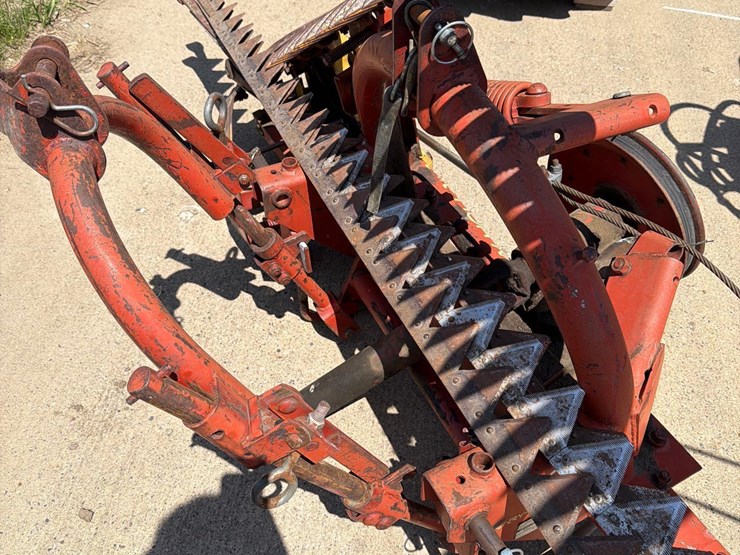 new-holland-451-image-11