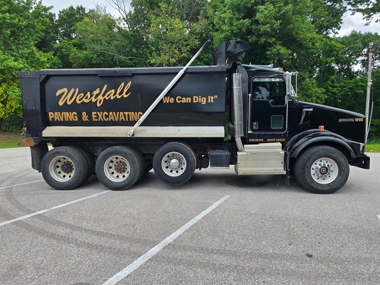 2015-kenworth-t800-image-26