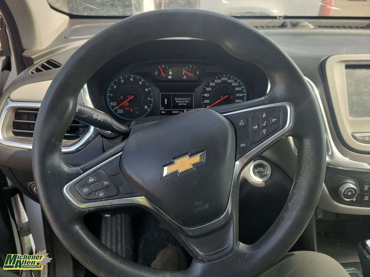 2018-chevrolet-equinox-image-13