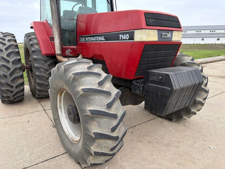 case-ih-7140-image-12