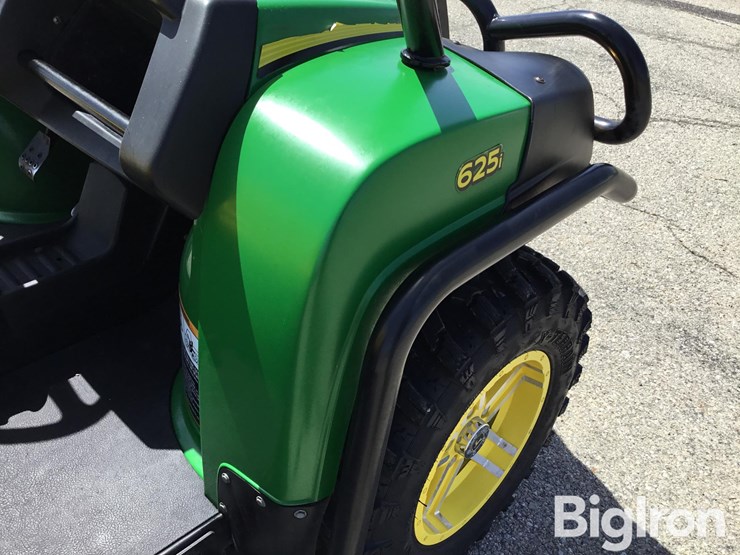 2011-john-deere-gator-image-14