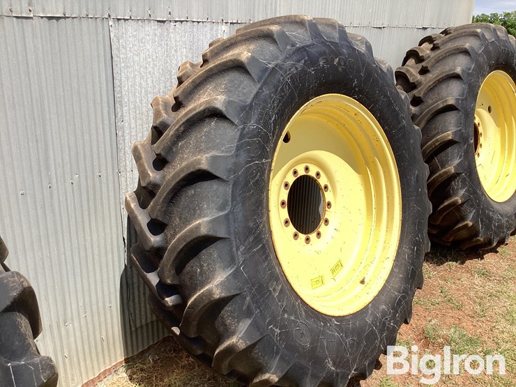 john-deere-4830-image-13