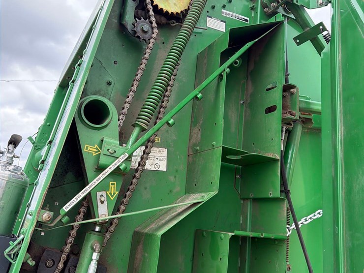 john-deere-469-image-43