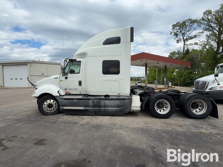 2015-international-prostar-image-8