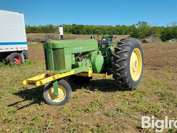 1953-john-deere-60-image-1