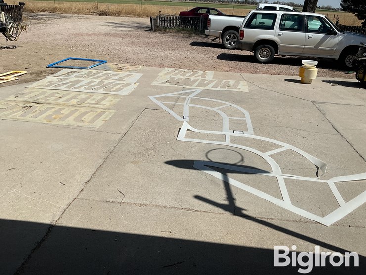 parking-lot-striping-stencil-bundle-image-2