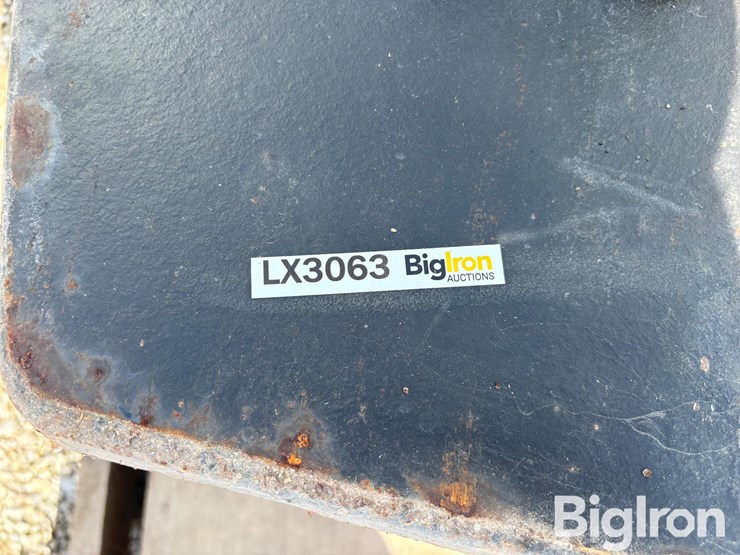 case-ih-magnum-front-suitcase-weights-image-13