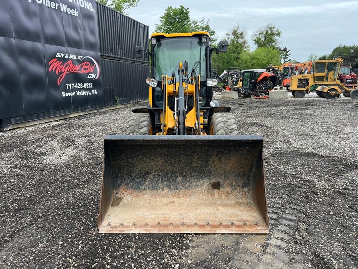 2022-jcb-407-image-10