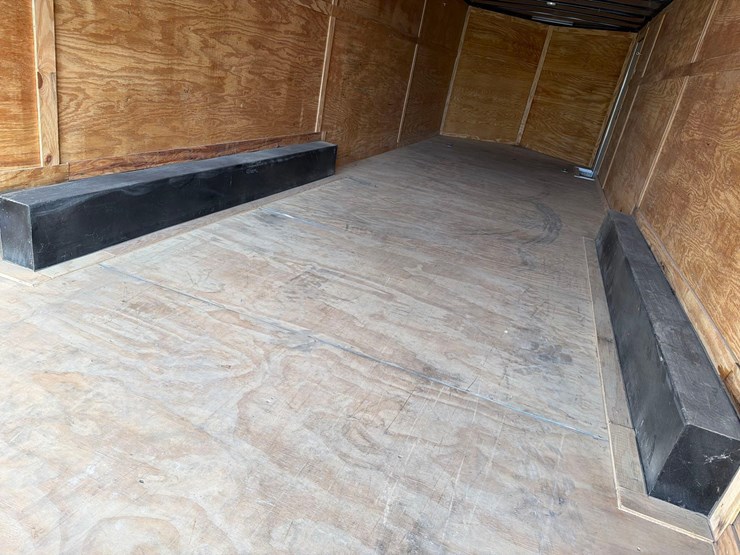 2017-empire-99”-x-36ft-enclosed-bumper-hitch-trailer--very-nice-trailer-image-33
