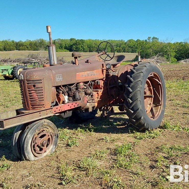 1957 MCCORMICK 350