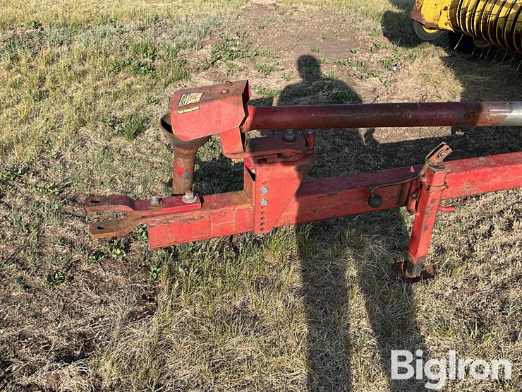 new-holland-315-image-9