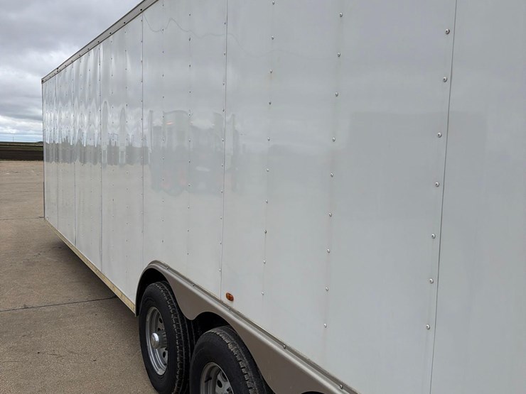 2017-empire-99”-x-36ft-enclosed-bumper-hitch-trailer--very-nice-trailer-image-21