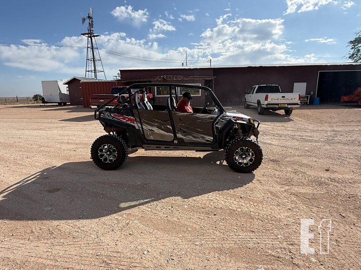 2012-polaris-ranger-image-1