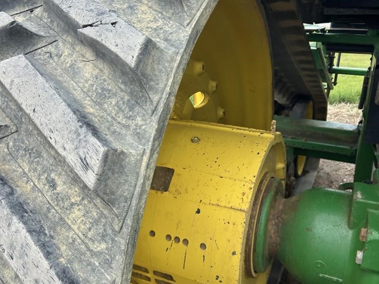 2004-john-deere-8220t-image-52
