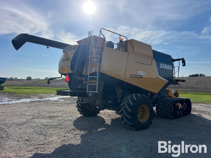 claas-750-c48-lexion-4wd-combine-image-5