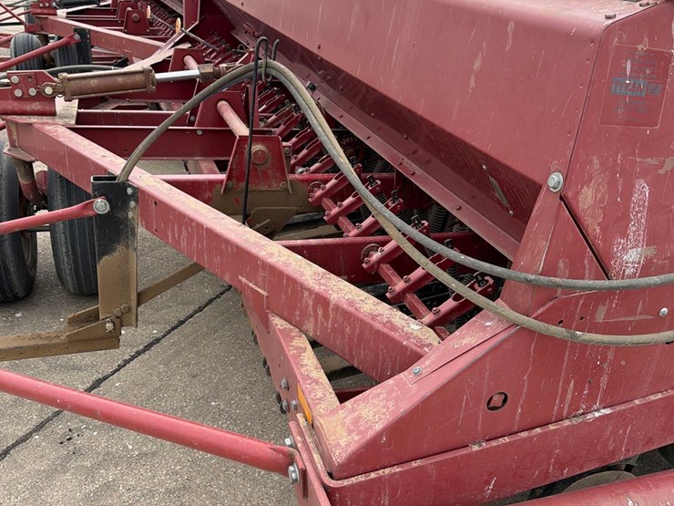 case-ih-6200-image-23