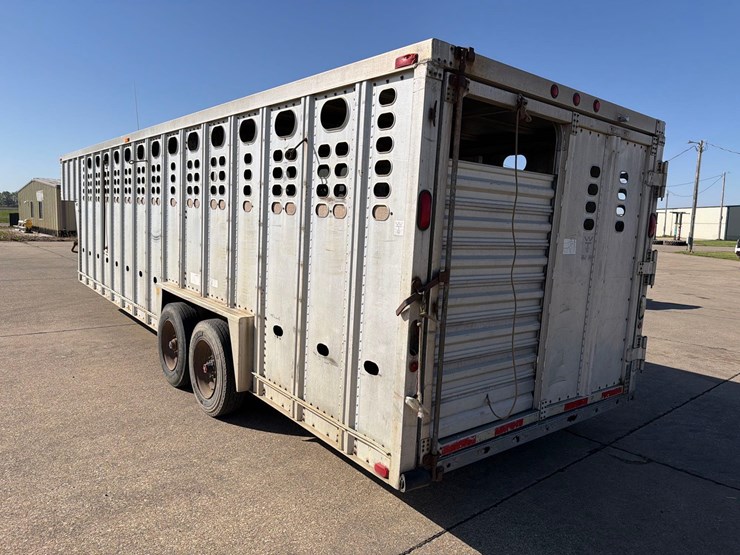 1992-wilson-livestock-trailer-image-5