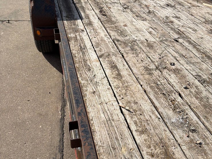 83”-x-20ft-bumper-hitch-trailer-image-14