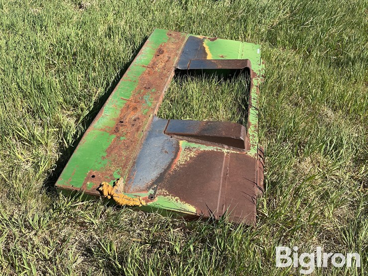 john-deere-5830-image-8