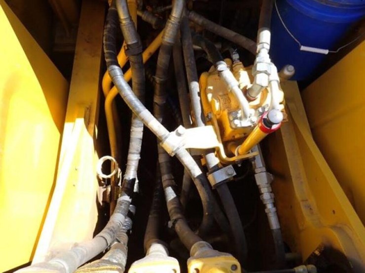 2020-komatsu-pc290-lc-11-image-66