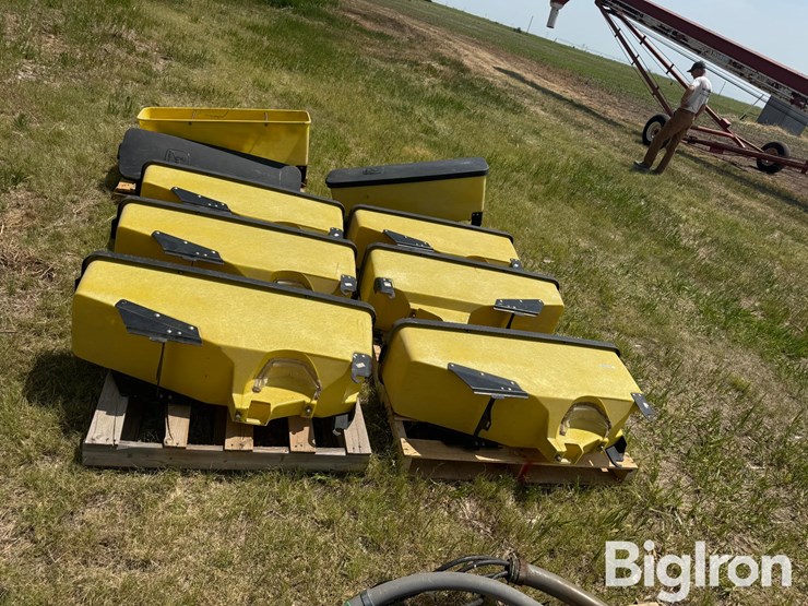 john-deere-7300-image-8