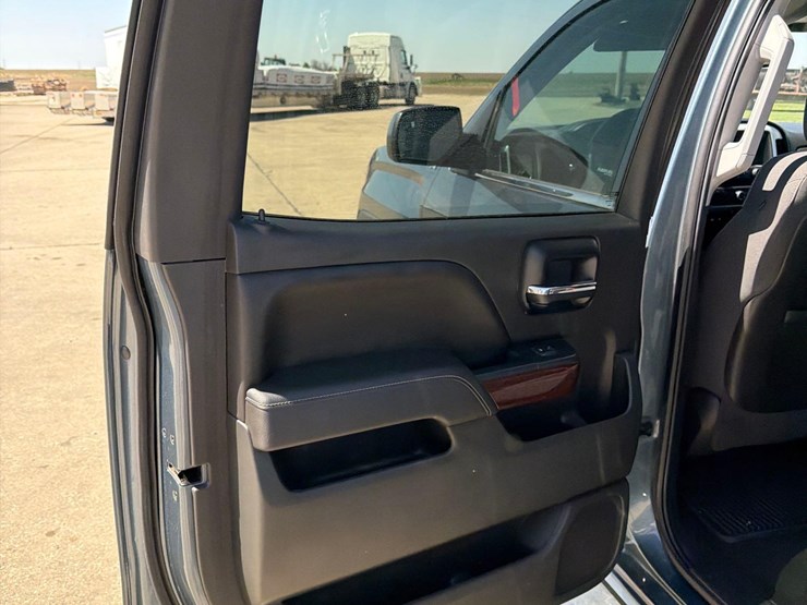 2014-gmc-sierra-1500-image-29