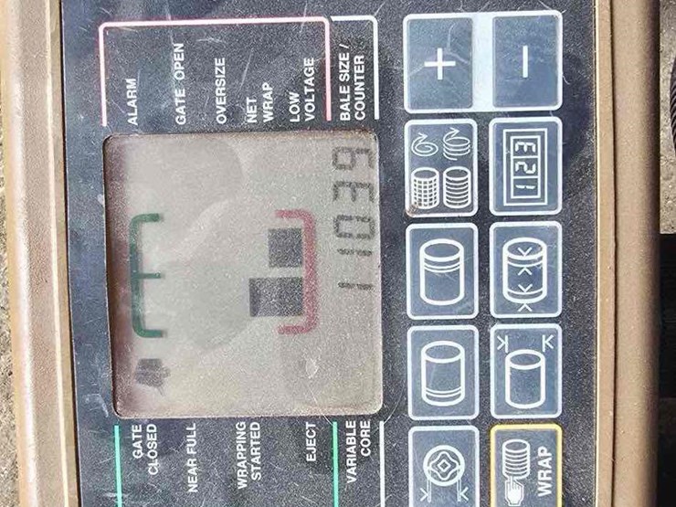 john-deere-568-image-47