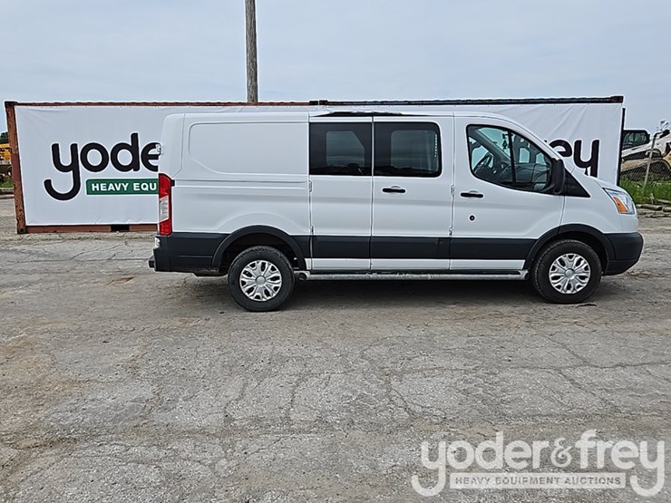 2015-ford-transit-image-5