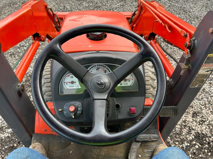 kubota-b26-image-24