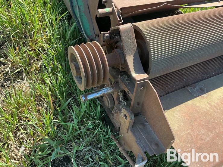john-deere-5830-image-11