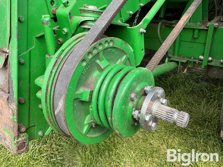1988-john-deere-8820-titan-ii-image-18