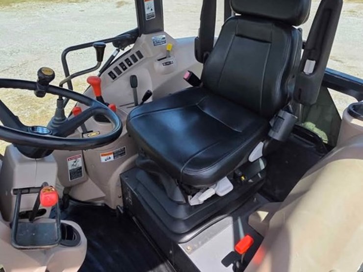 2007-kubota-m7040-image-7