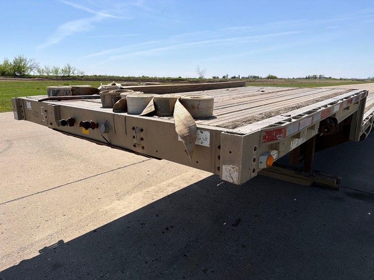 1993-wilson-flatbed-image-19