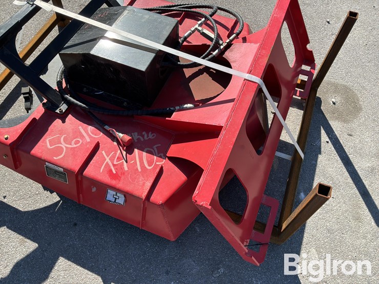 2026-massey-ferguson-730-image-12