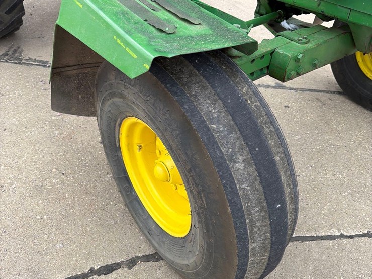 john-deere-4430-image-18