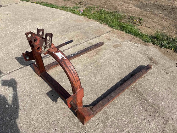 3pt-3-prong-bale-fork-image-4